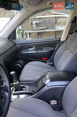 Внедорожник / Кроссовер SsangYong Rexton 2013 в 