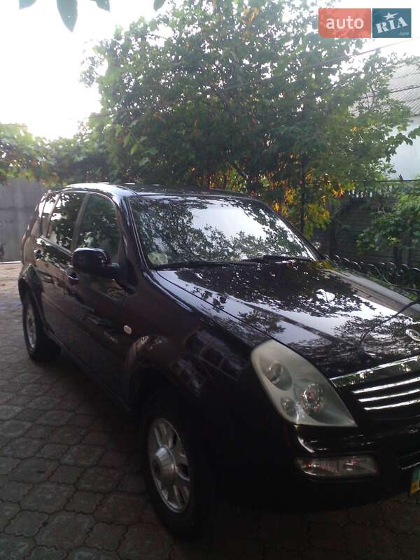 Позашляховик / Кросовер SsangYong Rexton 2006 в Миколаєві