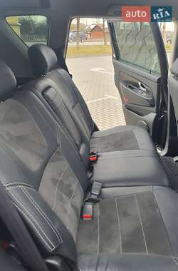 Внедорожник / Кроссовер SsangYong Rexton 2011 в 