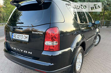 Внедорожник / Кроссовер SsangYong Rexton 2010 в 