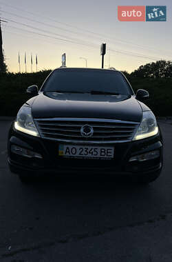 Позашляховик / Кросовер SsangYong Rexton 2013 в 