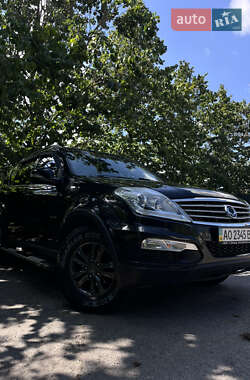 Позашляховик / Кросовер SsangYong Rexton 2013 в 