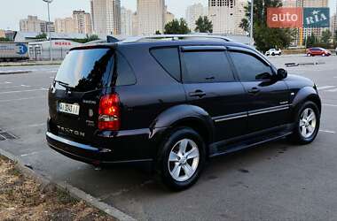 Внедорожник / Кроссовер SsangYong Rexton 2008 в 