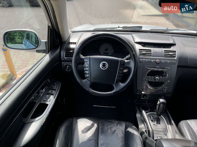 Позашляховик / Кросовер SsangYong Rexton 2010 в Києві