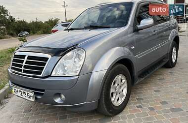 Позашляховик / Кросовер SsangYong Rexton 2011 в 