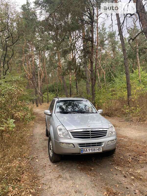 Внедорожник / Кроссовер SsangYong Rexton 2005 в Кропивницком