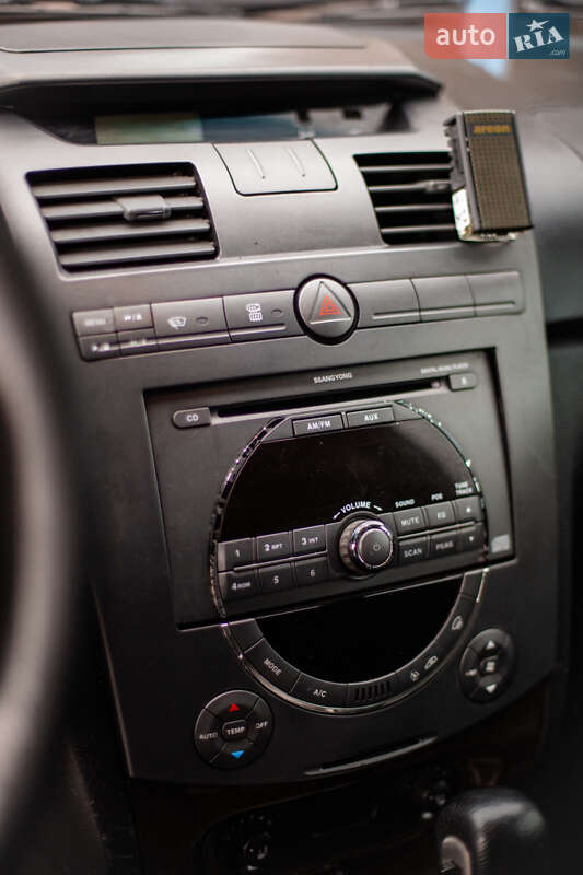 Позашляховик / Кросовер SsangYong Rexton 2008 в Києві