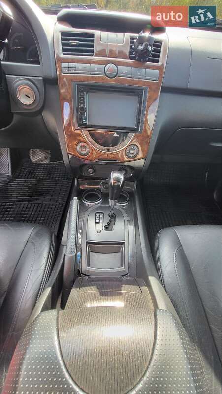 Внедорожник / Кроссовер SsangYong Rexton 2011 в Запорожье