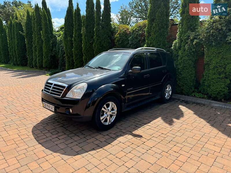 Позашляховик / Кросовер SsangYong Rexton 2011 в Києві