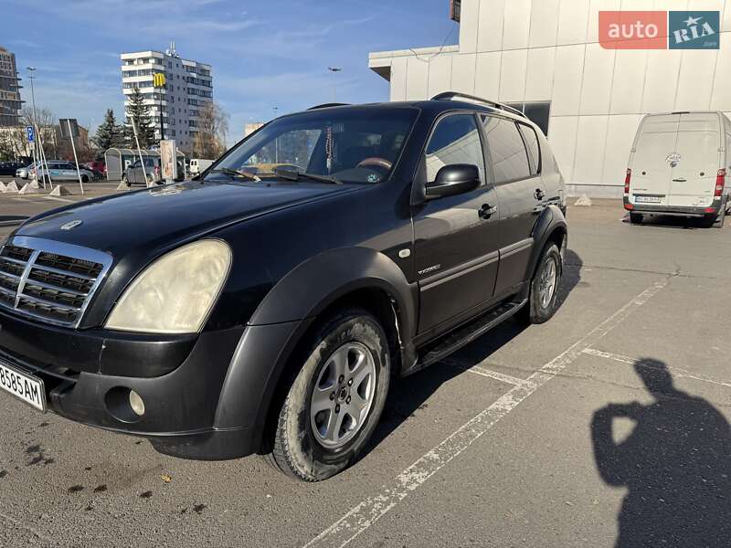 Внедорожник / Кроссовер SsangYong Rexton 2007 в 