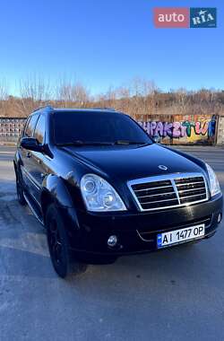 Внедорожник / Кроссовер SsangYong Rexton 2012 в 