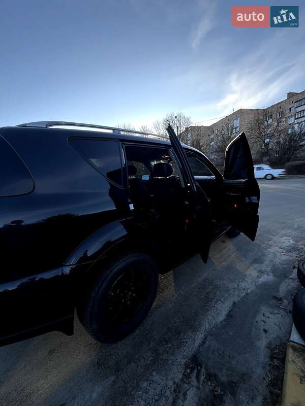 Позашляховик / Кросовер SsangYong Rexton 2012 в Обухові