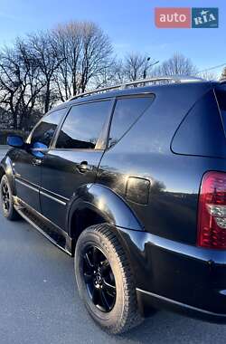 Внедорожник / Кроссовер SsangYong Rexton 2012 в 