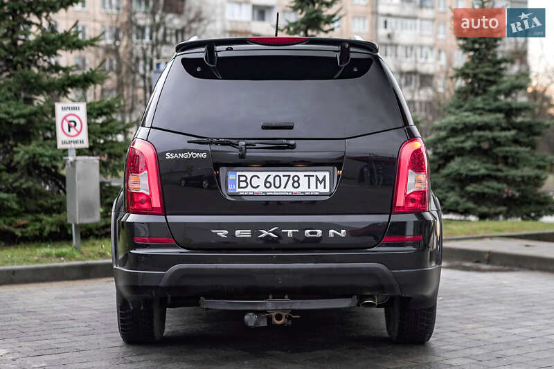 Внедорожник / Кроссовер SsangYong Rexton 2015 в Львове