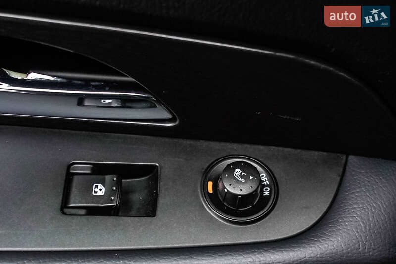 Внедорожник / Кроссовер SsangYong Rexton 2015 в Львове