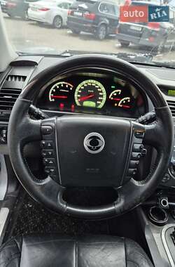 Позашляховик / Кросовер SsangYong Rexton 2010 в 