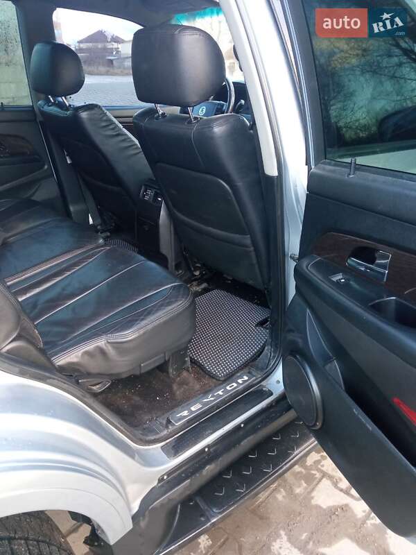 Внедорожник / Кроссовер SsangYong Rexton 2008 в Хмельницком