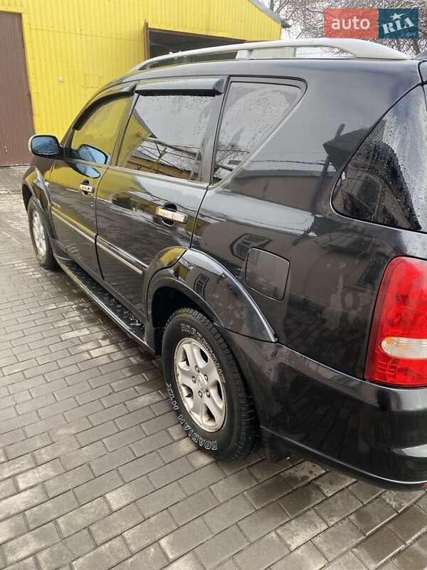 Внедорожник / Кроссовер SsangYong Rexton 2008 в Пятихатках