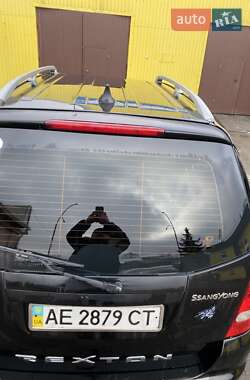 Позашляховик / Кросовер SsangYong Rexton 2008 в 
