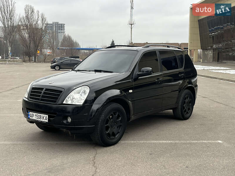 Внедорожник / Кроссовер SsangYong Rexton 2006 в Запорожье