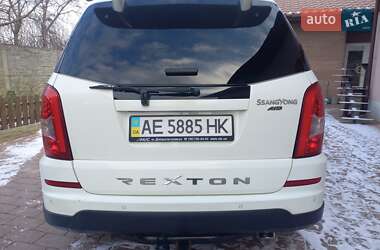 Внедорожник / Кроссовер SsangYong Rexton 2013 в 