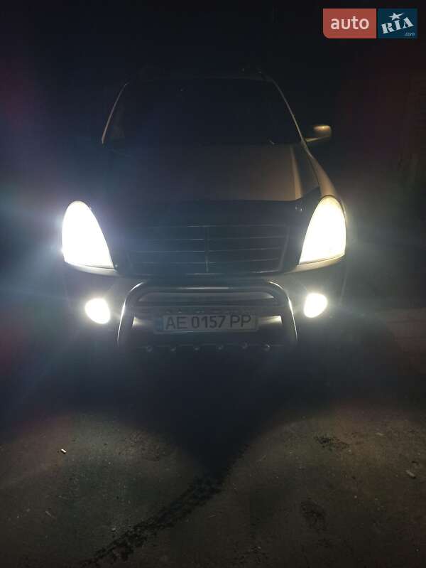 Позашляховик / Кросовер SsangYong Rexton 2011 в Павлограді