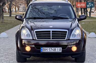 Позашляховик / Кросовер SsangYong Rexton 2012 в 