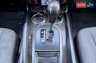 Позашляховик / Кросовер SsangYong Rexton 2012 в 