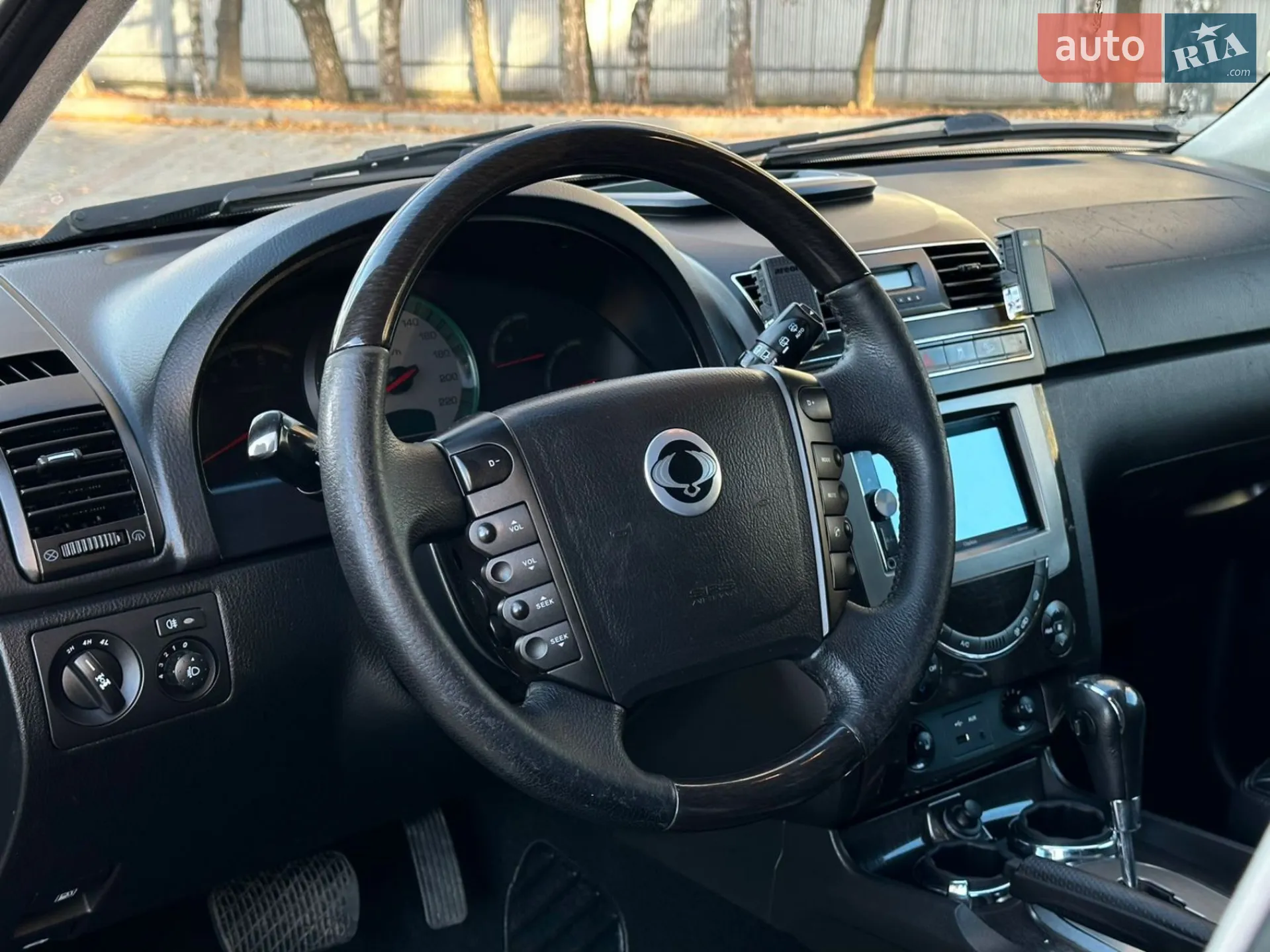 2013 SsangYong Rexton - мініатюра 11