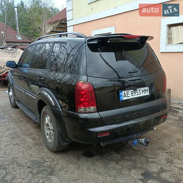 Позашляховик / Кросовер SsangYong Rexton 2004 в Дніпрі