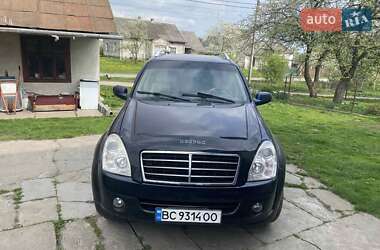 Позашляховик / Кросовер SsangYong Rexton 2006 в 