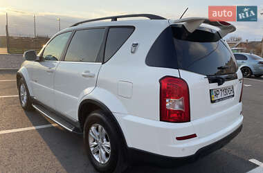 Позашляховик / Кросовер SsangYong Rexton 2012 в 