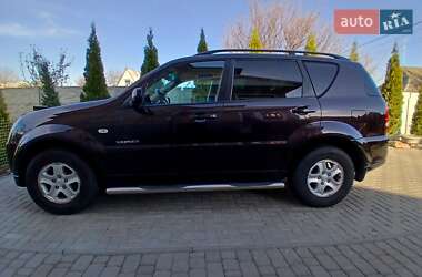 Позашляховик / Кросовер SsangYong Rexton 2008 в 