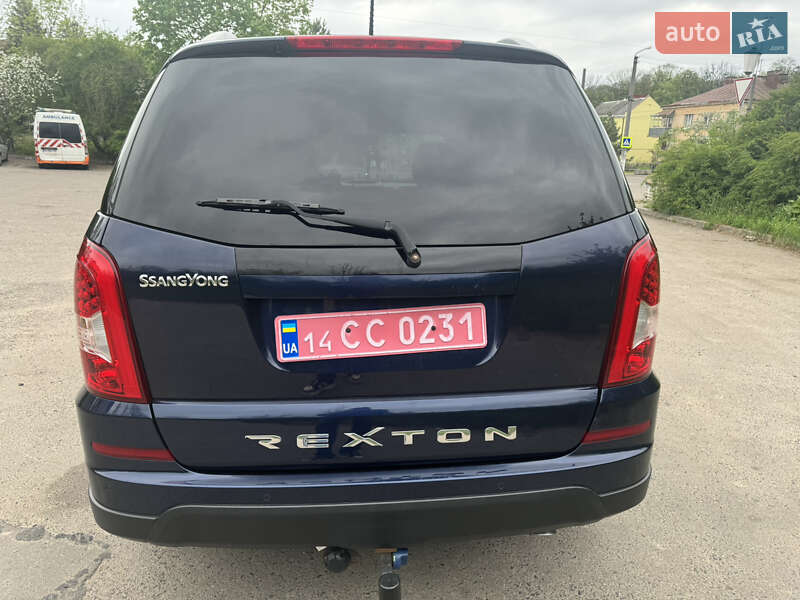 Внедорожник / Кроссовер SsangYong Rexton 2016 в Львове