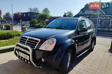 Позашляховик / Кросовер SsangYong Rexton 2010 в Долині