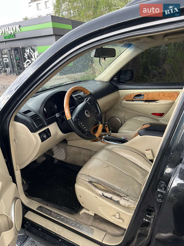 Внедорожник / Кроссовер SsangYong Rexton 2007 в Коростышеве