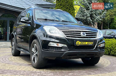 Позашляховик / Кросовер SsangYong Rexton 2015 в Львові