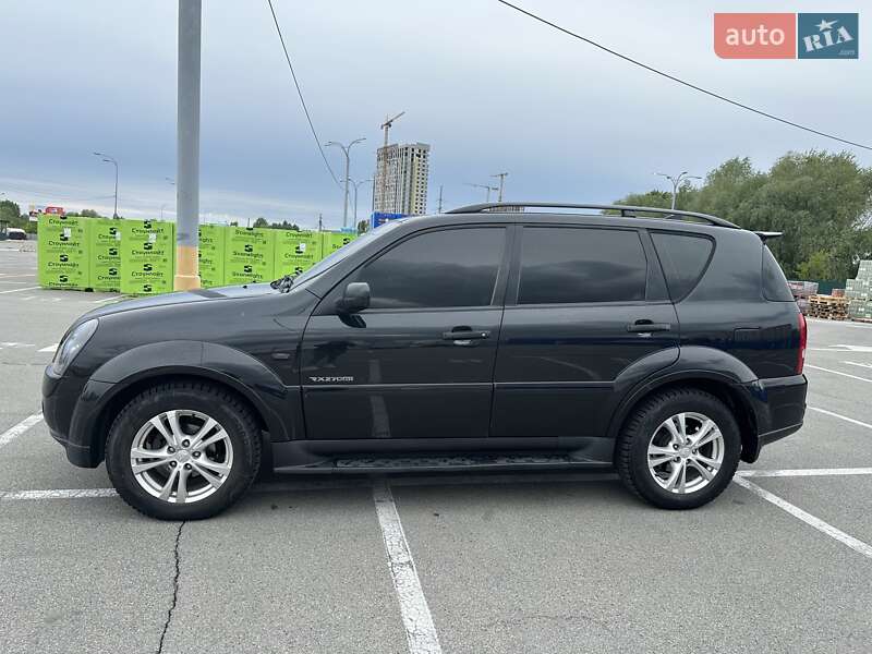 Позашляховик / Кросовер SsangYong Rexton 2011 в Києві