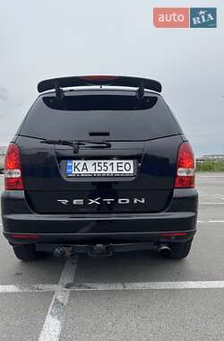 Позашляховик / Кросовер SsangYong Rexton 2011 в 