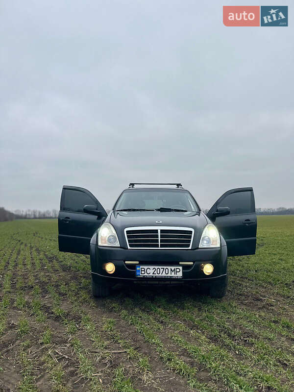 Внедорожник / Кроссовер SsangYong Rexton 2008 в Городке