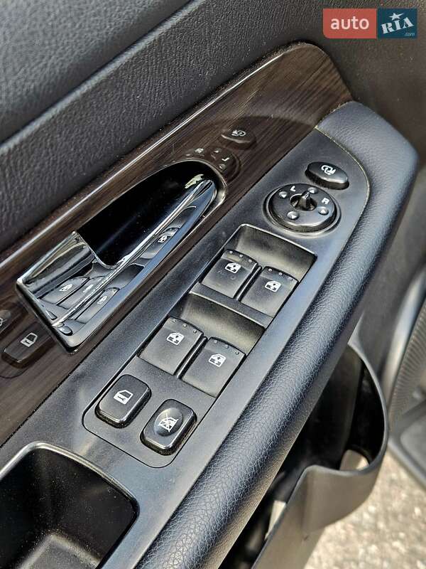 Внедорожник / Кроссовер SsangYong Rexton 2008 в Киеве фото 10 Внедорожник / Кроссовер SsangYong Rexton 2008 в Киеве