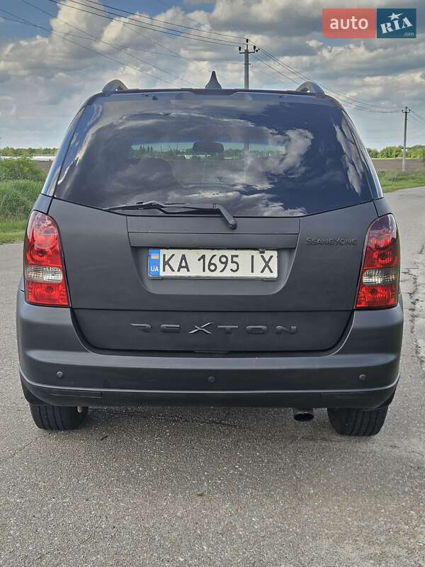 Внедорожник / Кроссовер SsangYong Rexton 2008 в Киеве фото 6 Внедорожник / Кроссовер SsangYong Rexton 2008 в Киеве