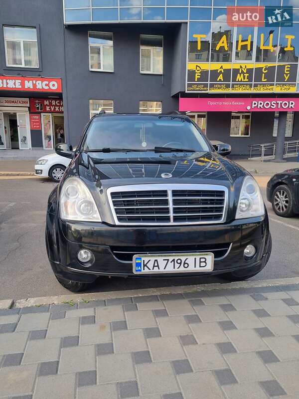 Позашляховик / Кросовер SsangYong Rexton 2007 в Києві