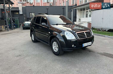 Позашляховик / Кросовер SsangYong Rexton 2008 в 