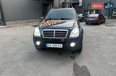 Позашляховик / Кросовер SsangYong Rexton 2008 в 