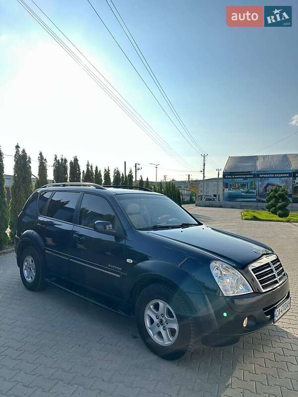 Внедорожник / Кроссовер SsangYong Rexton 2008 в Киеве фото 3 Внедорожник / Кроссовер SsangYong Rexton 2008 в Киеве