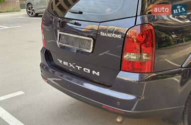 Внедорожник / Кроссовер SsangYong Rexton 2009 в 