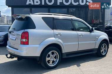 Внедорожник / Кроссовер SsangYong Rexton 2011 в 