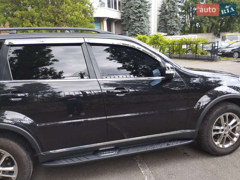 Позашляховик / Кросовер SsangYong Rexton 2016 в Бобрику