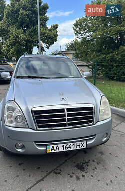 Позашляховик / Кросовер SsangYong Rexton 2008 в 